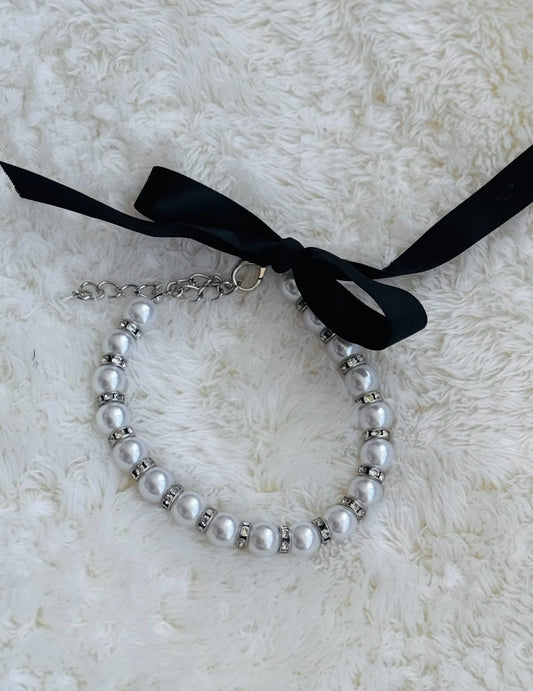 Miss Chic Silver Pearl Necklace